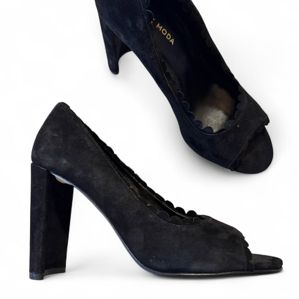 Pelle Moda Black Suede Scalloped Peep Toe Heels Womens 7 Cresent Shaped Heel